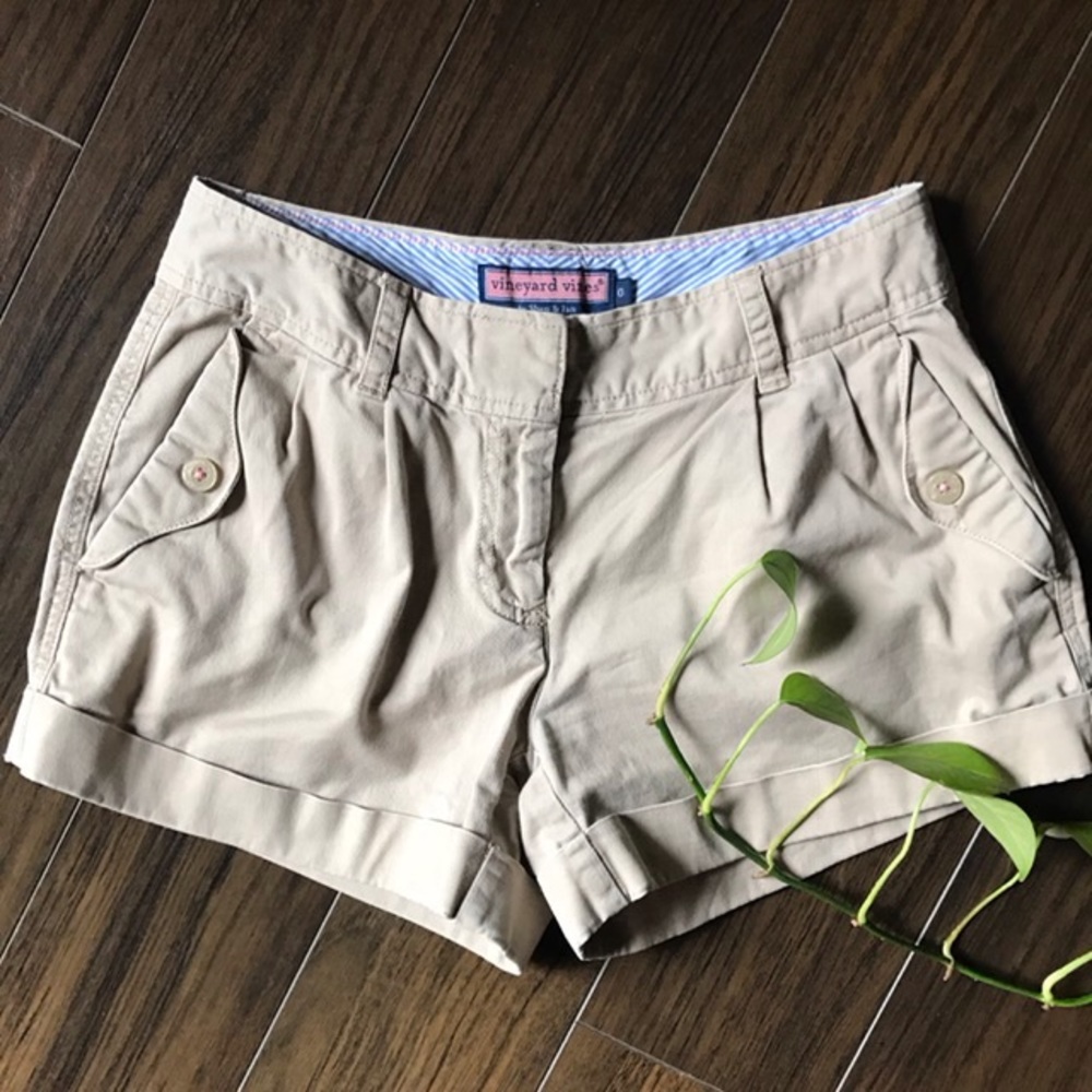 Vineyard Vines Cuffed Shorts Size 0